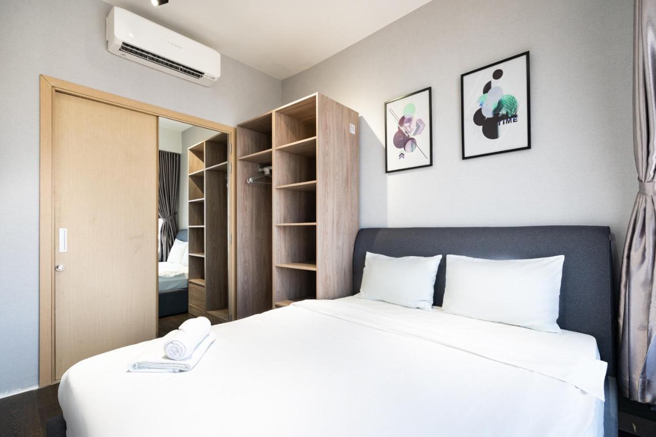 Apartment Homet Saigon Rivergate - Free Pool & Gym & Pickup Services